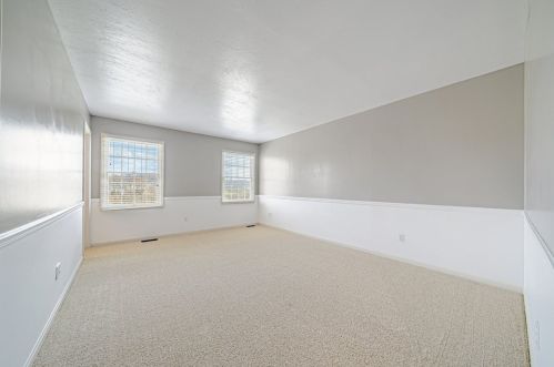 125 Trotwood Dr, Canonsburg PA  15317-9783 exterior