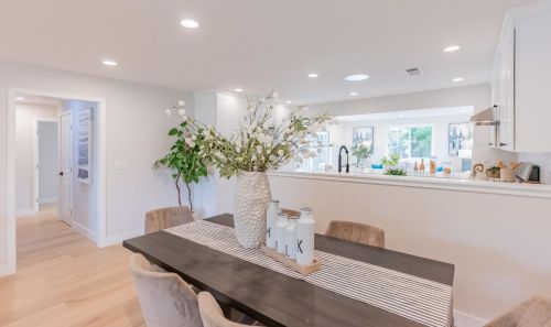 719 Manzanita Ave, Sunnyvale CA  94085-3046 exterior