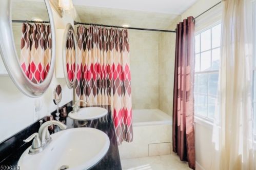 232 Woodland Ave, East Orange NJ  07017-2026 exterior