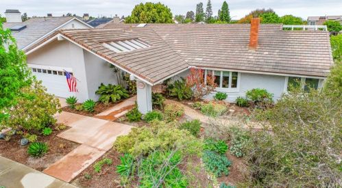 1730 Port Westbourne Pl, Newport Beach CA  92660-5330 exterior