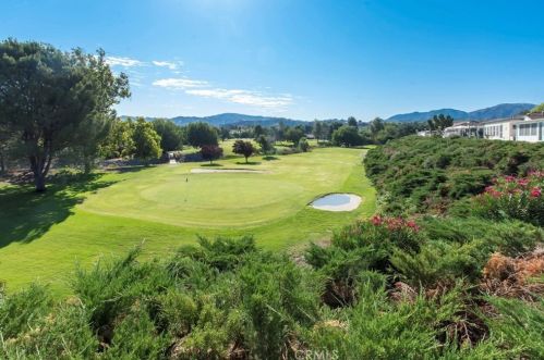19203 Avenue Of The Oaks, Santa Clarita CA  91321-4855 exterior