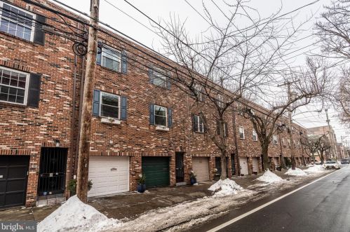 1714 Bainbridge St, Philadelphia PA  19146-1928 exterior