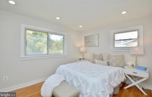 2608 Pioneer Ln, Falls Church VA  22043-3413 exterior