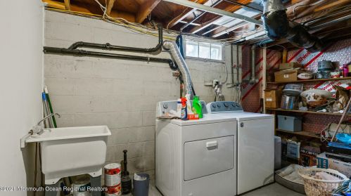 3722 River Rd, Point Pleasant Beach NJ  08742-2051 exterior