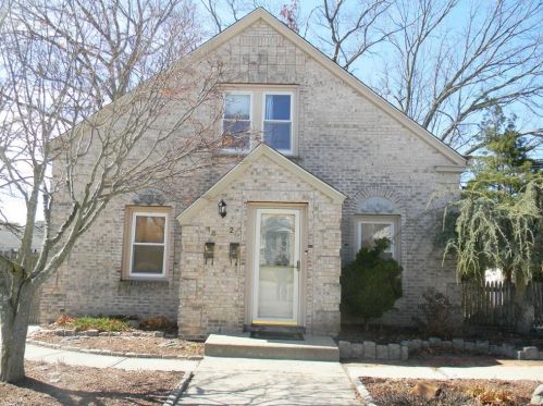 18 Eddy St, Providence RI 02903-1702 exterior