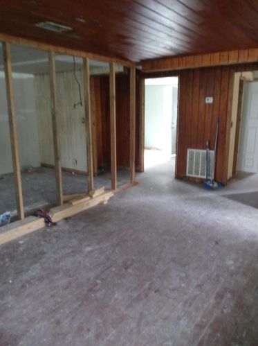 277 Bruce Ave, Defuniak Springs, FL 32435-2603