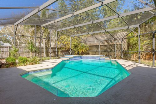 2445 Keiser Ct, Titusville FL  32780-4837 exterior