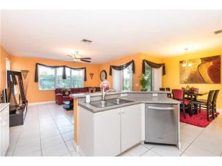15291 18th St, Hollywood FL  33027-4306 exterior