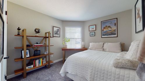 2237 Heritage Manor Dr, Riverbank CA  95367-2649 exterior