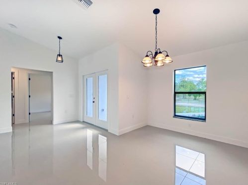 2106 11th St, Lehigh Acres, FL 33936-0032