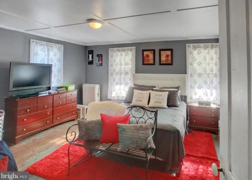 104 29 St, Harrisburg PA 17103-1914 exterior