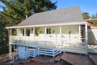 53 Grandview Ave, Lompico, CA 95018-9739