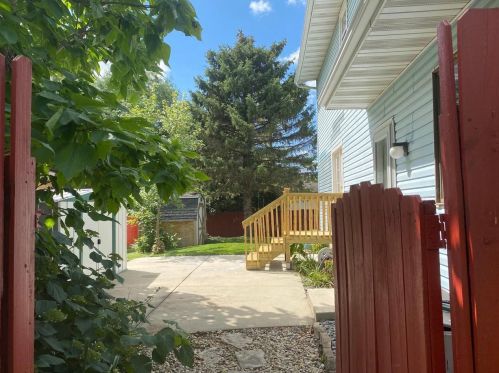 905 Franklin St, Watertown WI  53094-7007 exterior