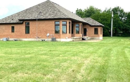 8650 Union Rd, Miamisburg, OH 45342-4027