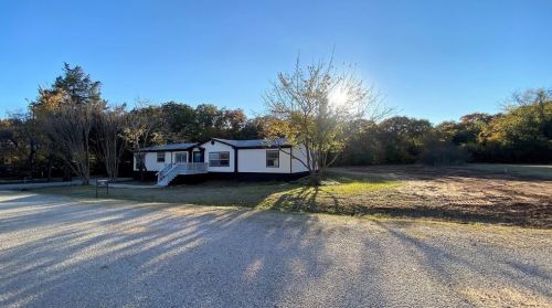 3216 Brenda St, Burleson, TX 76028-1564