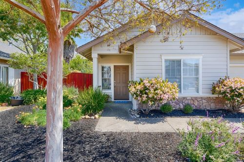 1434 Twilight Way, Santa Rosa, CA 95409-4371
