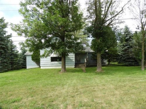 12328 Genesee St, Townline, NY 14004-9719
