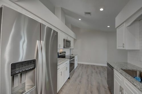 6568 Chugwater Cir, Port Saint Lucie FL  34983-2305 exterior