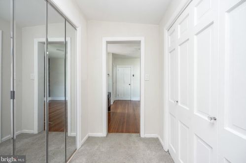 404 Maple Ave, Camden NJ  08109-2021 exterior