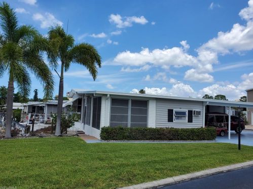 4677 Leilani Ln, Bonita Springs, FL 34134-7133