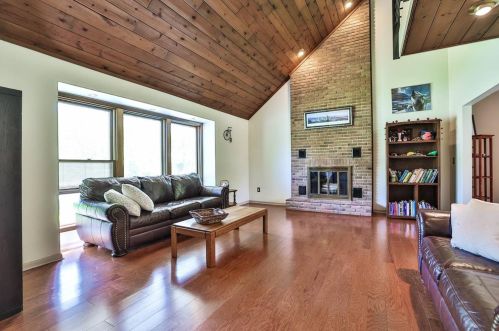 3024 Triplecrown Dr, North Bend OH  45052-9607 exterior