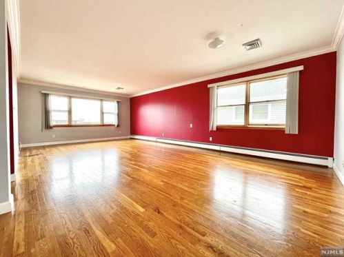 94 Maitland Pl, Outwater NJ  07026-1230 exterior