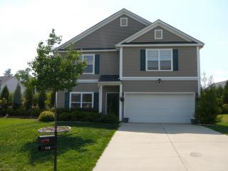 110 Clacton Ct, Mooresville, NC 28117-7111