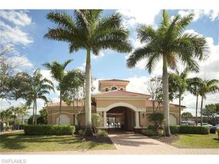 17529 Cherry Ridge Ln, Fort Myers FL  33967-5138 exterior