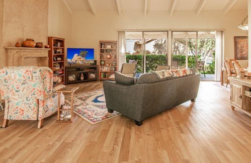 69970 Los Cocos Ct, Rancho Mirage CA  92270-2136 exterior