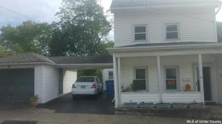 44 Hanratty St, Kingston, NY 12401-5540