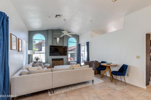 8812 Riviera Dr, Scottsdale AZ  85260-5814 exterior