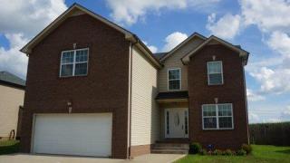 2436 Andersonville Dr, Clarksville, TN 37042-7672