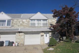 7037 Crease Ln, Philadelphia, PA 19128-1514