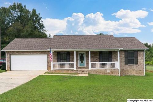1506 Stewart Rd, Scottsboro, AL 35768-3249
