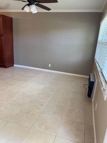 4 Kingswood A, West Palm Beach, FL 33417-2225