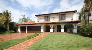 21017 Nashville St, Chatsworth, CA 91311-1447
