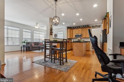 10114 Lees Crossing Ln, Fredericksburg VA  22408-0292 exterior