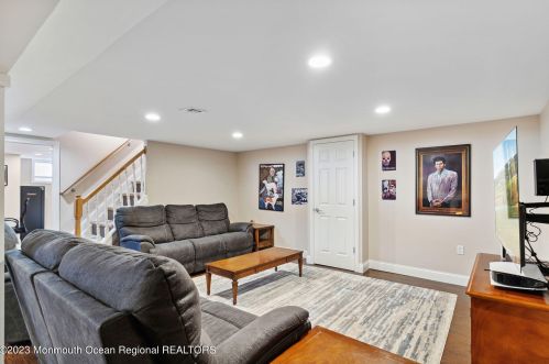 542 California Ave, Bricktown NJ 08724-1402 exterior