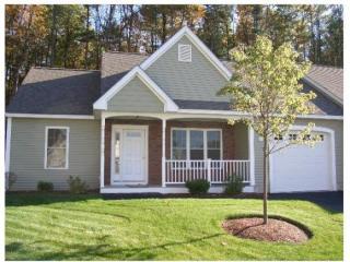 39 Oblate Dr, Hudson, NH 03051-6412