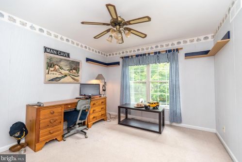 2236 Lilac Ln, Jamison PA  18929-1203 exterior