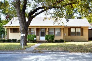 507 Poindexter Ave, Cleburne TX  76033-4427 exterior