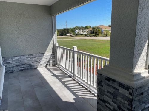 145 Peerless St, Lehigh Acres FL 33974-9455 exterior