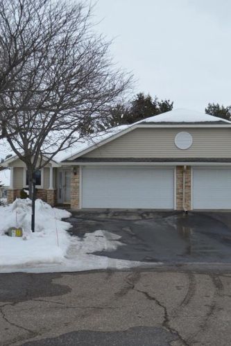 1121 Balsam Ct, New Johannesburg, WI 54017-2391