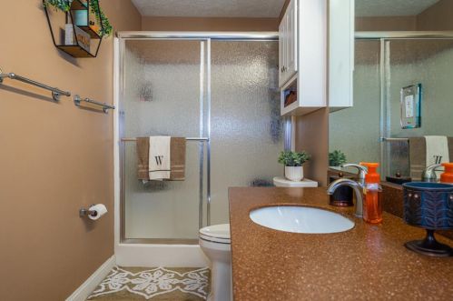 815 Stutely Pl, Miamisburg OH  45342-2025 exterior