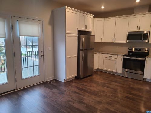 1032 Old Trail Dr, Crozet VA  22932-3341 exterior
