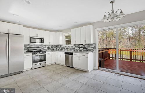 101 Sepulga Dr, Browns Mills NJ  08015-6609 exterior