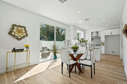 17309 Lemay St, Van Nuys CA 91406-5400 exterior