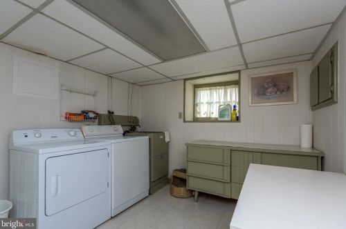 420 Highland Ave, Prospectville PA  19002-5813 exterior