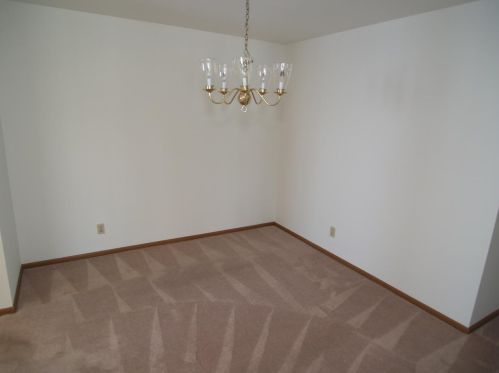 4559 Greenridge Cir, Milwaukee WI 53220-3376 exterior