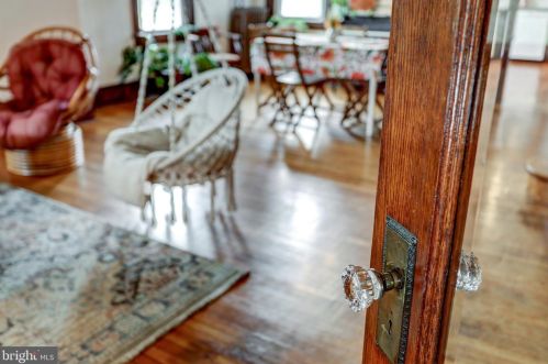 546 Orange St, Lancaster PA  17603-3669 exterior